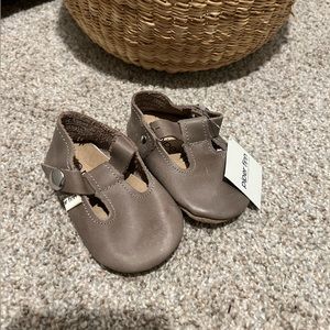 NWT Piper Finn Soft Sole shoes